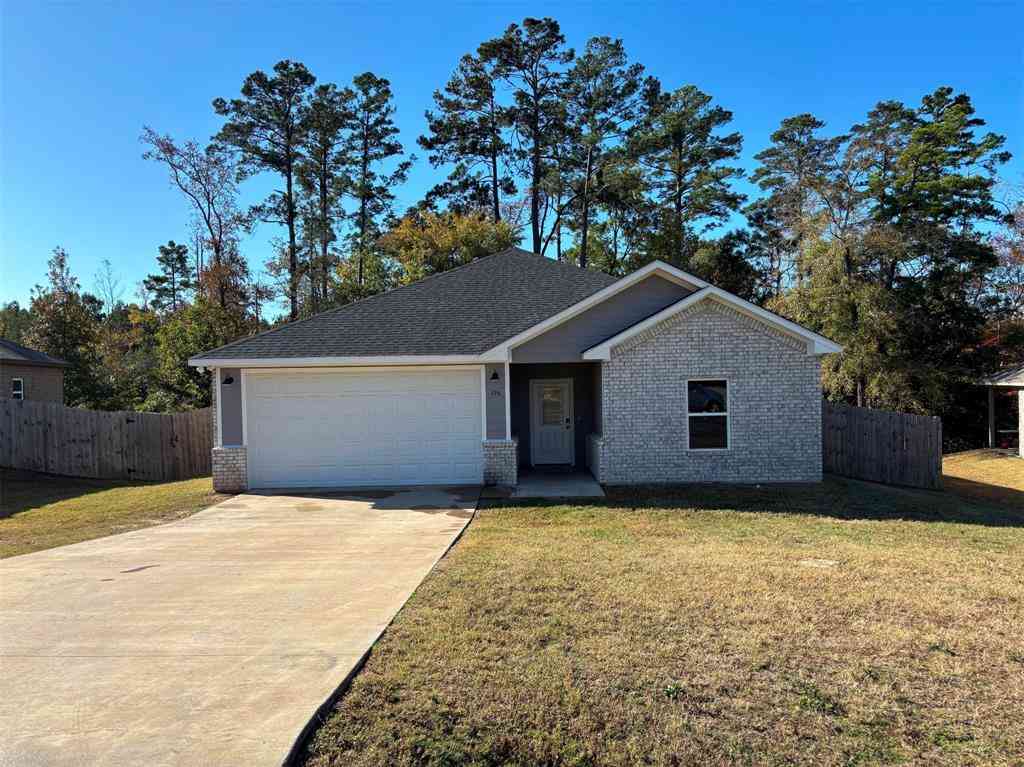 Homes For Sale - 196 Twisted Oaks Drive<br/> Cherokee County, Rusk, TX 75785