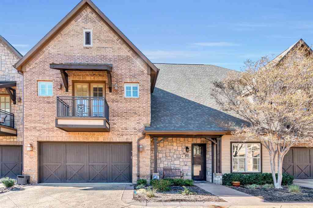 Condo For Sale - 332 Watermere Drive<br/> Southlake, TX 76092