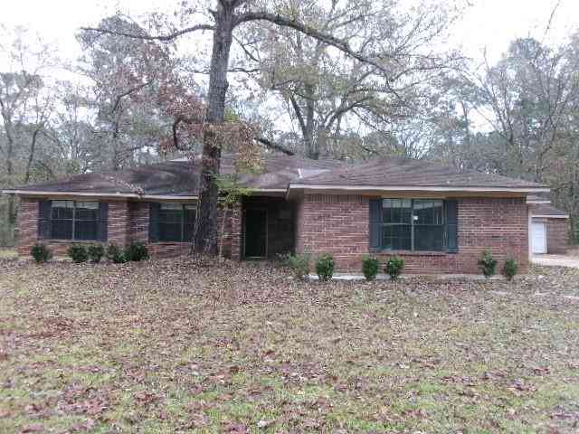 Homes For Sale - 10159 Miller Drive<br/> Keithville, LA 71047
