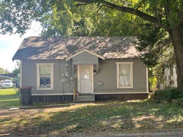 Apartment For Sale - 2032 2044 2054 E Price Street #2044<br/> Lamar County, Paris, TX 75460