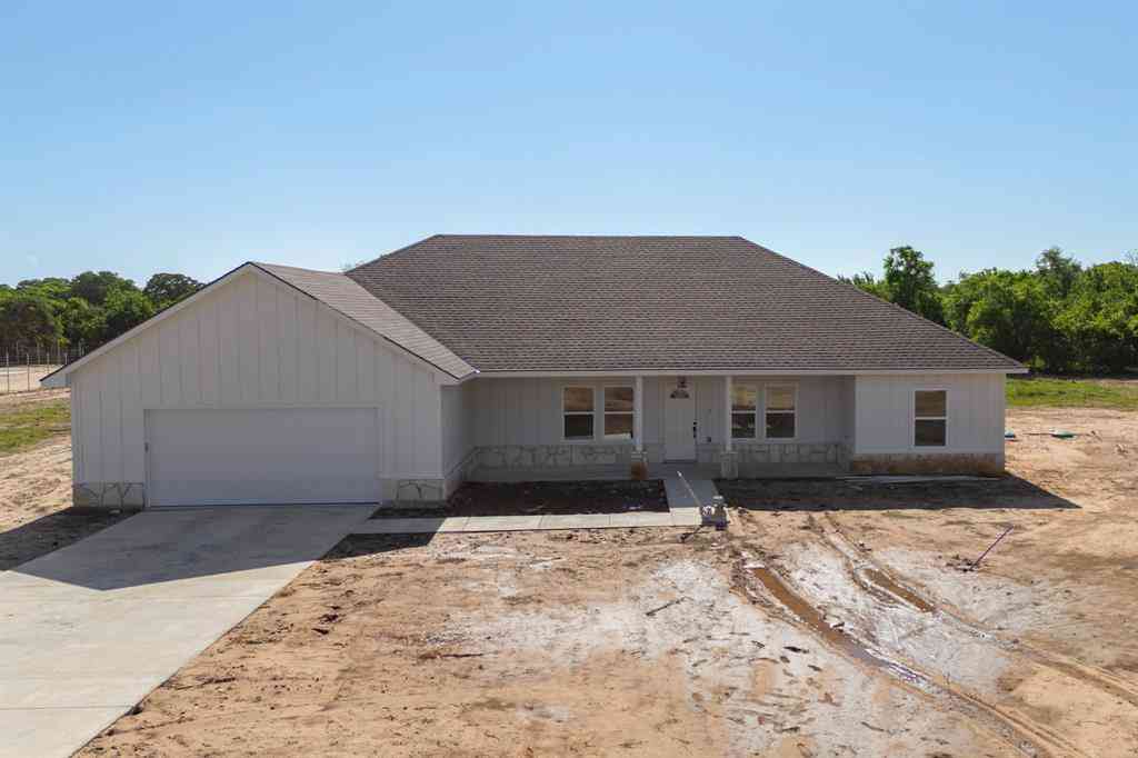 Homes For Sale - 2030 Shoemaker Road<br/> Bellevue, TX 76228