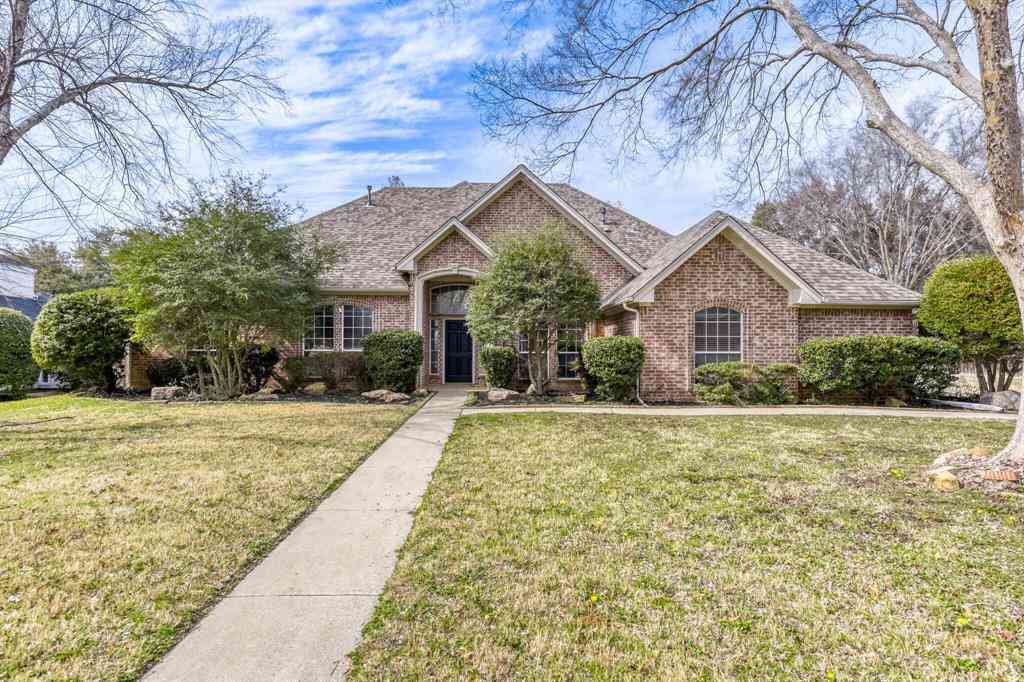 Homes For Sale - 27 Wellington Oaks Circle<br/> Denton County County, Denton, TX 76210