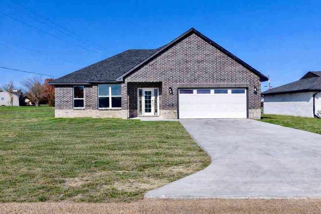 Homes For Sale - 101 Baker B Ranch Road<br/> Trinidad, TX 75163
