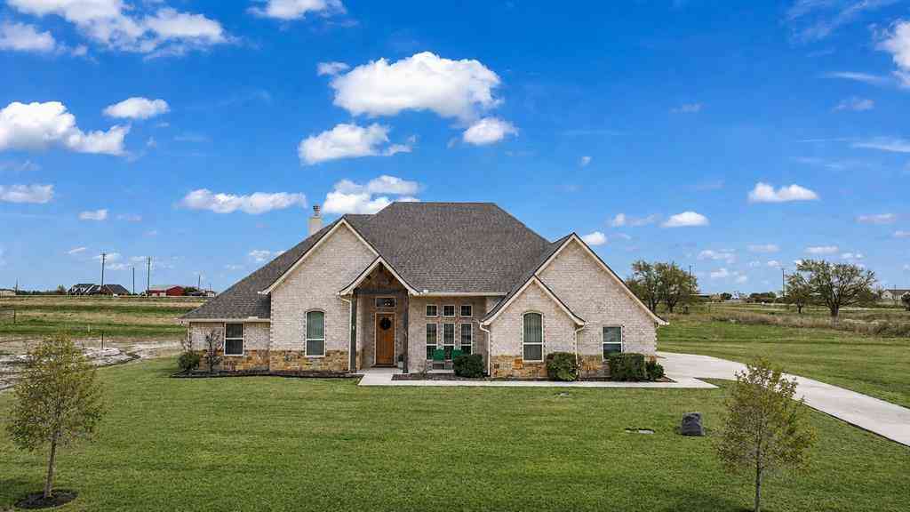 Homes For Sale - 2011 Perkins Lane<br/> Parker County, Weatherford, TX 76088