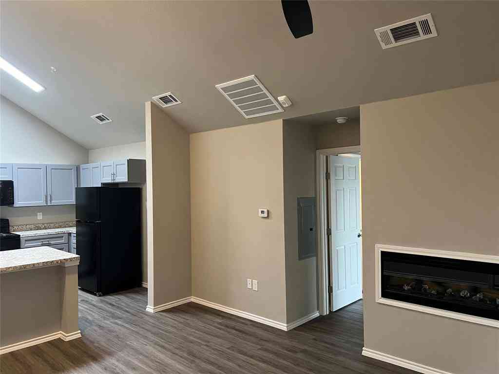 Condo For Sale - 6108 Abrams Road #225<br/> Dallas County, Dallas, TX 75231