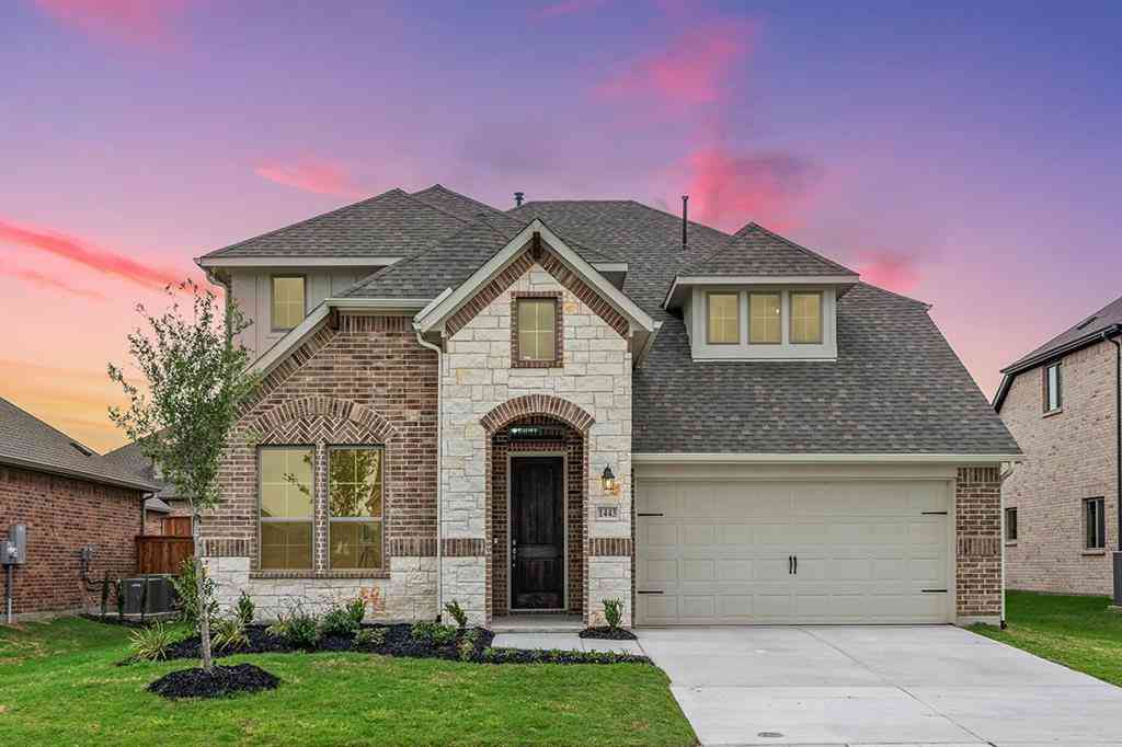 Homes For Sale - 1443 Canadian Lane<br/> Van Alstyne, TX 75495
