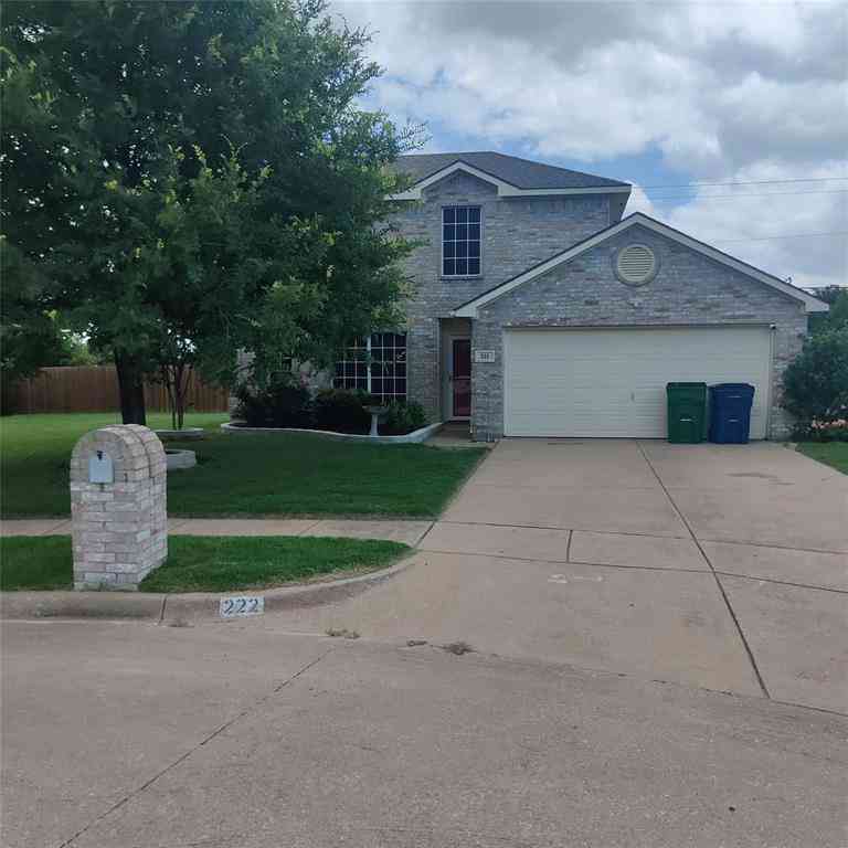 Homes For Sale - 222 Chesterfield Circle<br/> Waxahachie, TX 75165