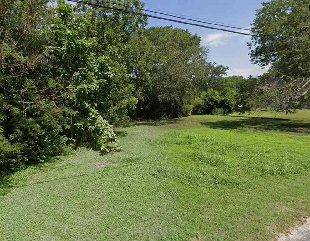 Vacant Land For Sale - 916 Givens Street<br/> Ellis County, Waxahachie, TX 75165