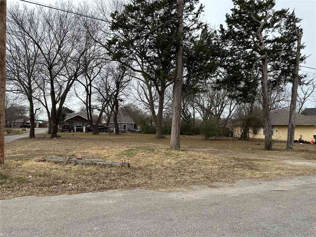 Vacant Land For Sale - 600 N Branch Street<br/> Sherman, TX 75090