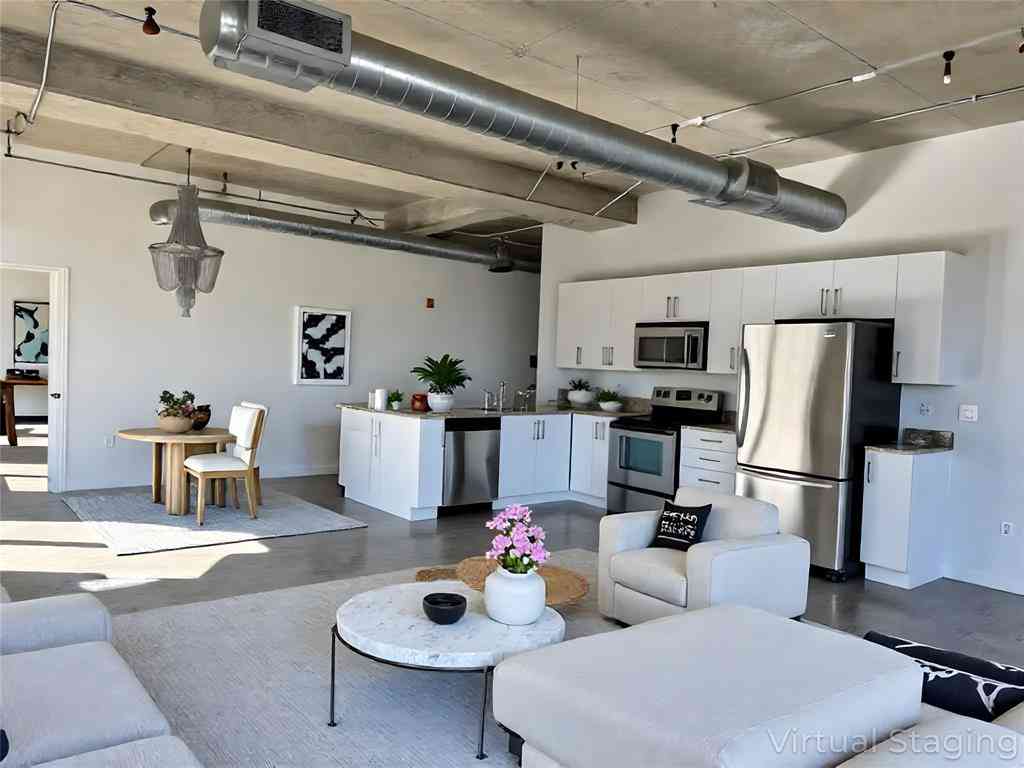 Condo For Sale - 1001 Belleview Street #201<br/> Dallas County, Dallas, TX 75215