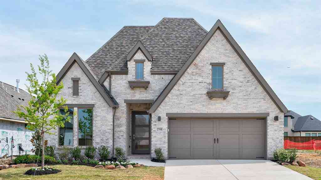 Homes For Sale - 2708 Buckingham Lane<br/> Celina, TX 75009