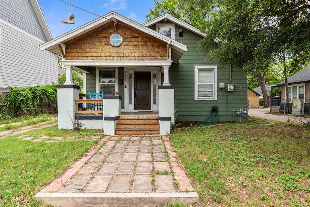 Homes For Sale - 1815 S 12th Street<br/> Mclennan County, Waco, TX 76706