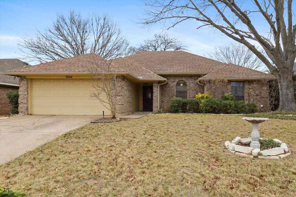 Apartment For Sale - 7824 Mahonia Drive<br/> Fort Worth, TX 76133