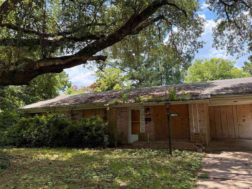 Homes For Sale - 3205 Lilac Lane<br/> Caddo County, Shreveport, LA 71108
