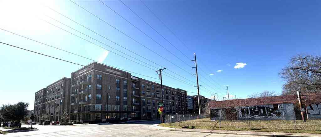 Vacant Land For Sale - 1001 Singleton Boulevard<br/> Dallas, TX 75212