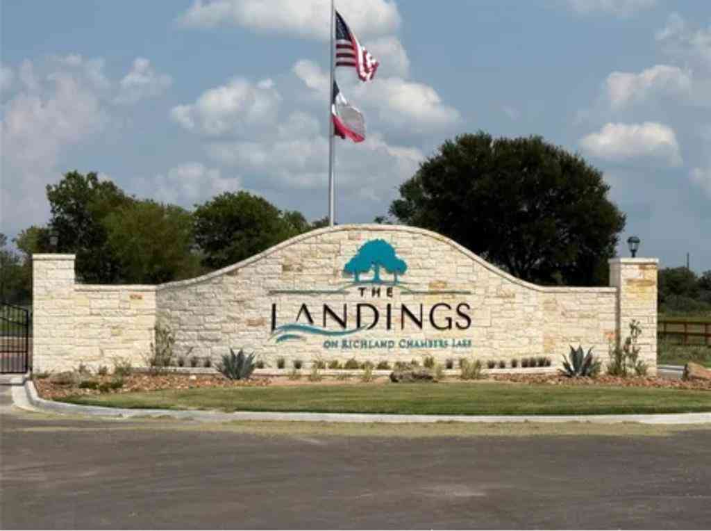 Vacant Land For Sale - 108 N Weaver Court<br/> Richland, TX 75110