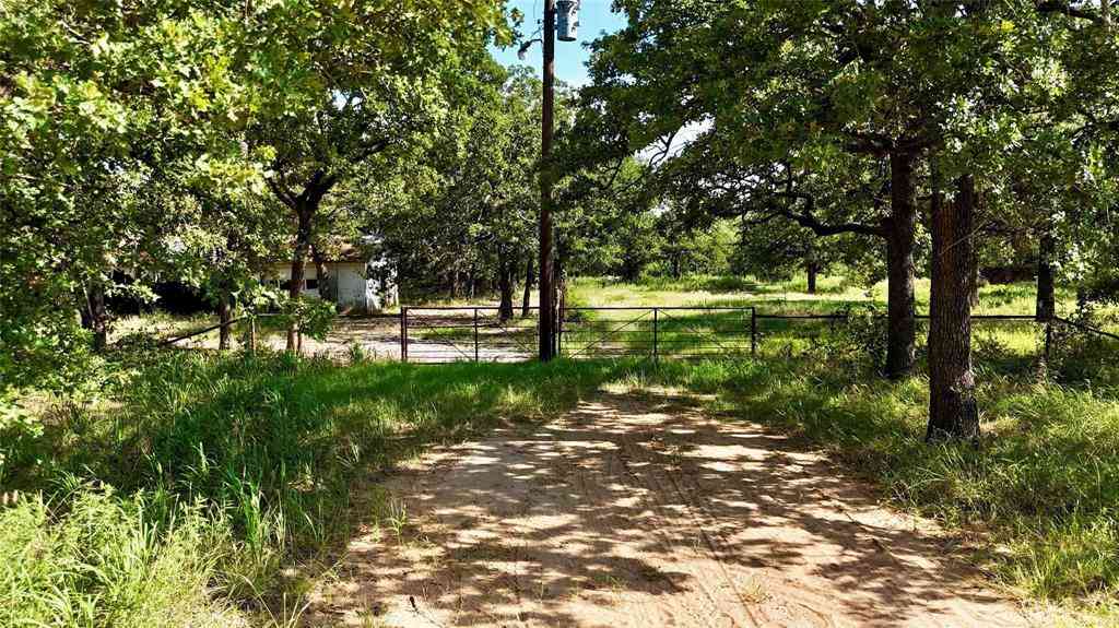 Vacant Land For Sale - 120 Nocona Drive<br/> Nocona, TX 76255