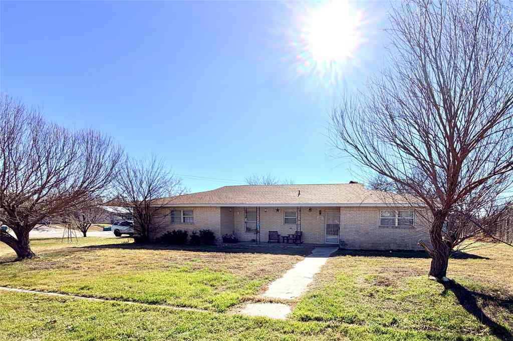 Apartment For Sale - 1303 Hanna Valley Road<br/> Goldthwaite, TX 76844