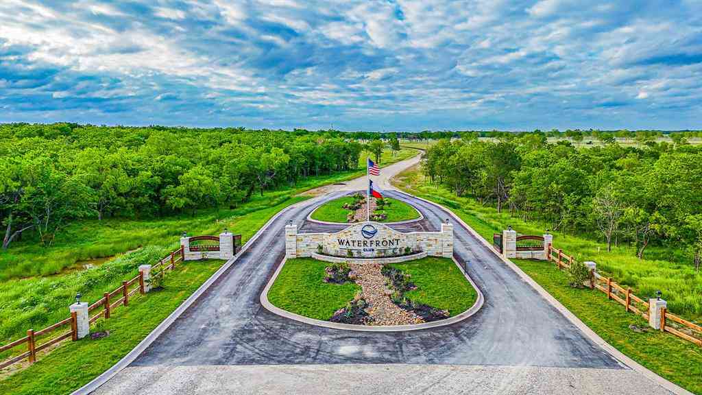 Vacant Land For Sale - LOT 132 Waterfront Club<br/> Navarro County, Corsicana, TX 75110