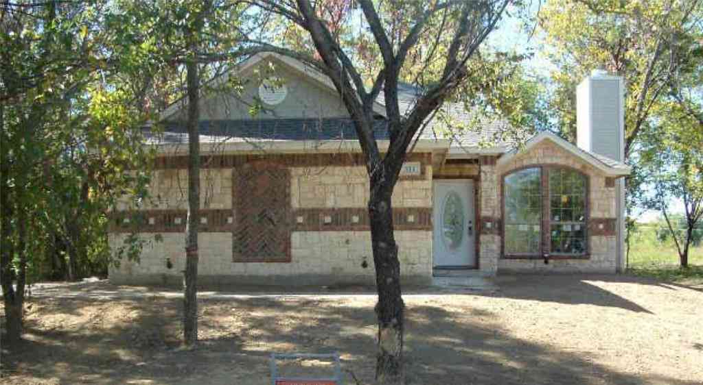 Apartment For Sale - 311 S Spring Branch Trail<br/> Parker County, Springtown, TX 76082