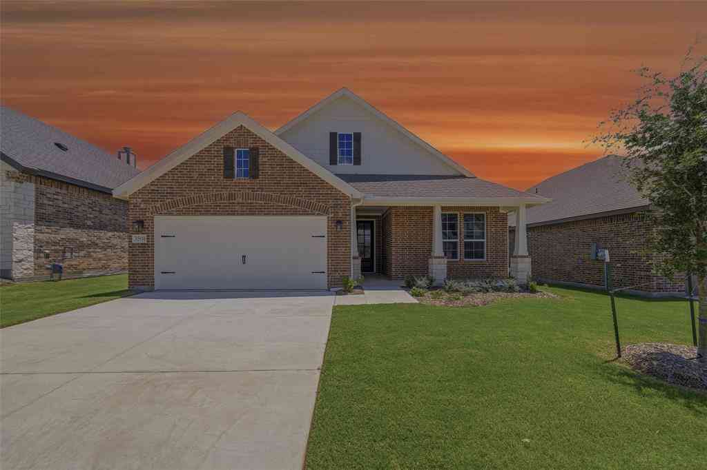Apartment For Sale - 3508 Helena Street<br/> Cooke County, Gainesville, TX 76240
