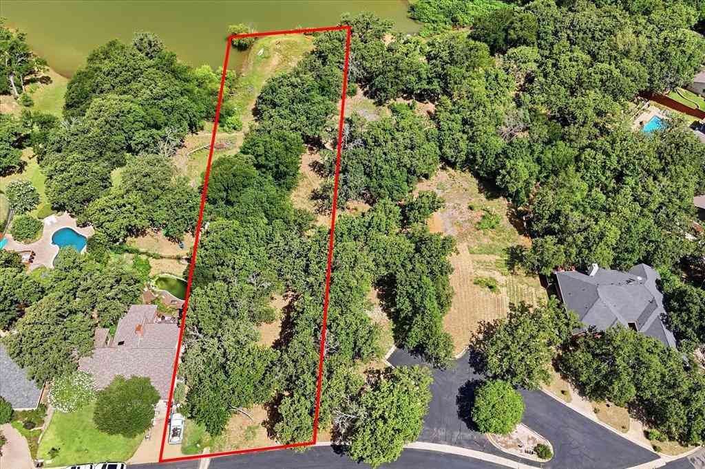 Vacant Land For Sale - 18 Royal Oaks Boulevard<br/> Hickory Creek, TX 75065