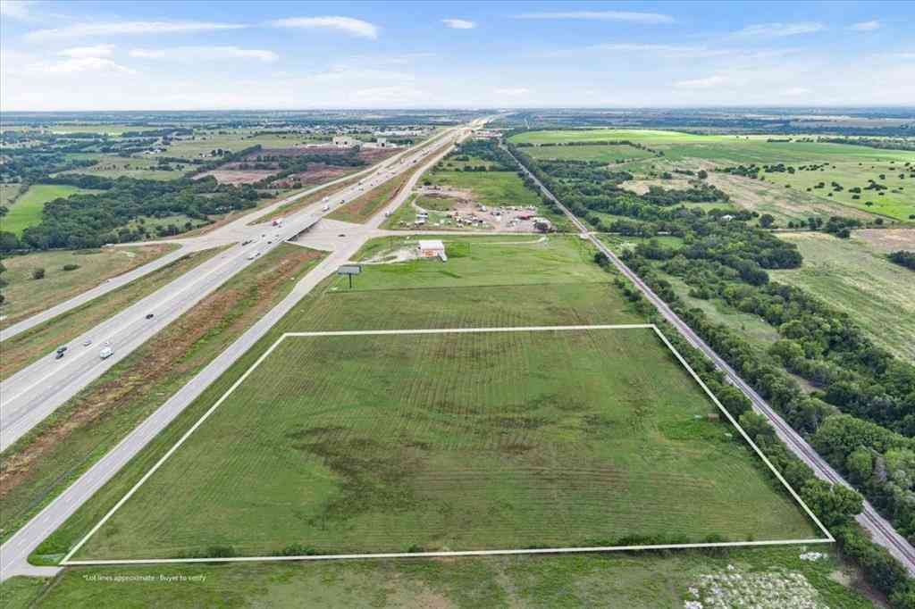 Vacant Land For Sale - 15179 N I-35<br/> Troy, TX 76579