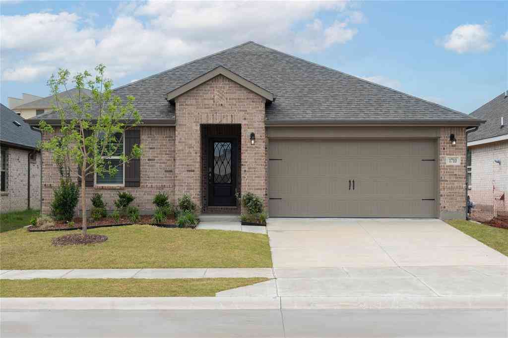 Apartment For Sale - 1710 Dove Drive<br/> Collin County, Princeton, TX 75407