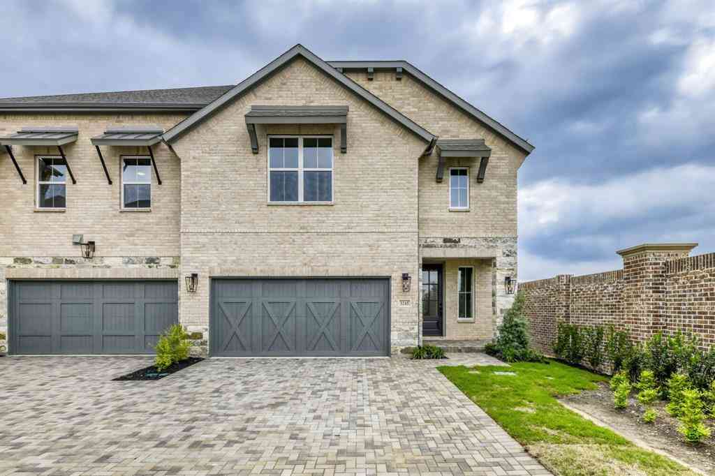 Townhouse For Sale - 3245 Vaquero Lane<br/> Celina, TX 75009