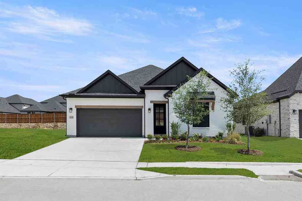Homes For Sale - 1639 Yorkie Drive<br/> Forney, TX 75126