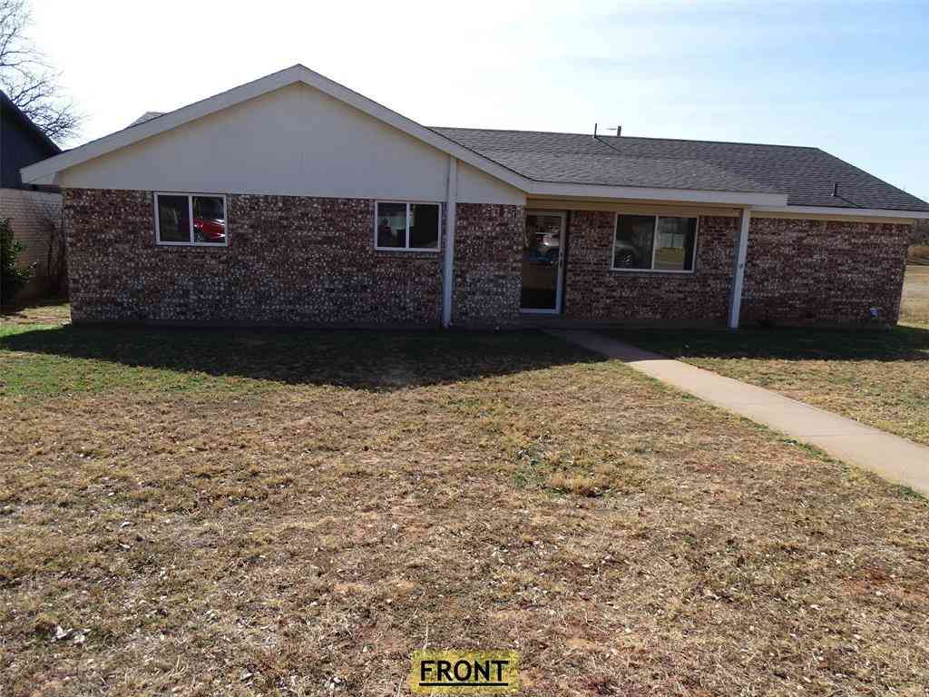 Homes For Sale - 908 Brookside Street<br/> Sweetwater, TX 79556