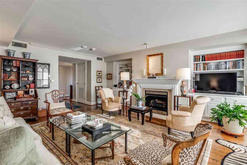 Condo For Rent - 4242 Lomo Alto Drive #N70<br/> Highland Park, TX 75219
