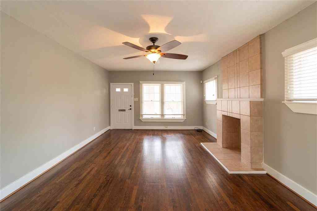 Multifamily For Rent - 2226 W Rosedale Street S #100<br/> Tarrant County, Fort Worth, TX 76110