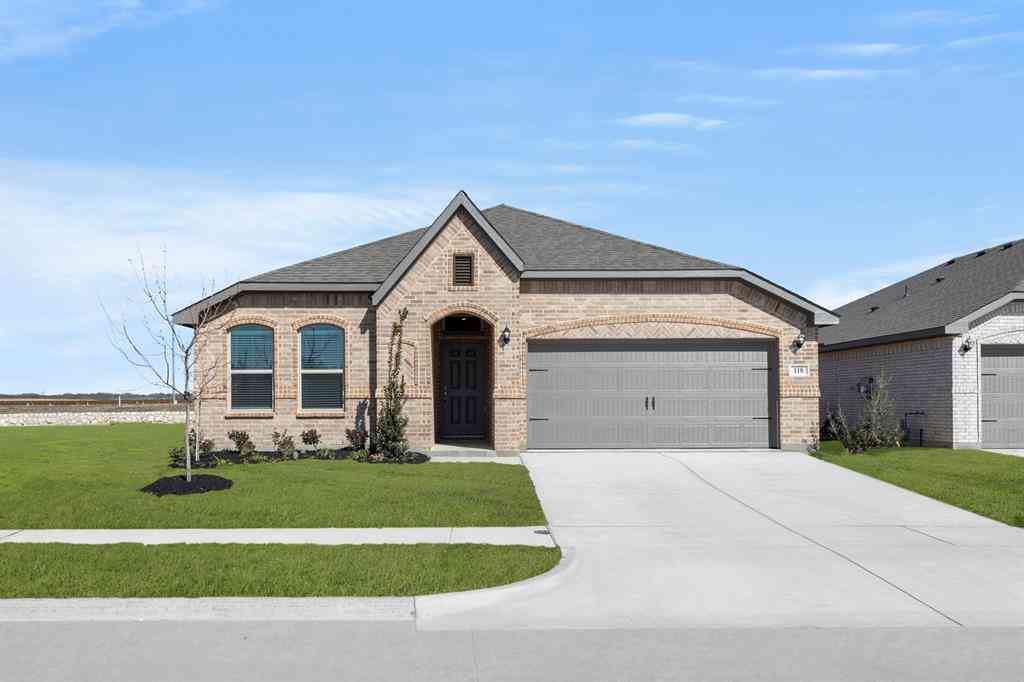 Homes For Sale - 118 Coyote Circle<br/> Kaufman County, Terrell, TX 75160