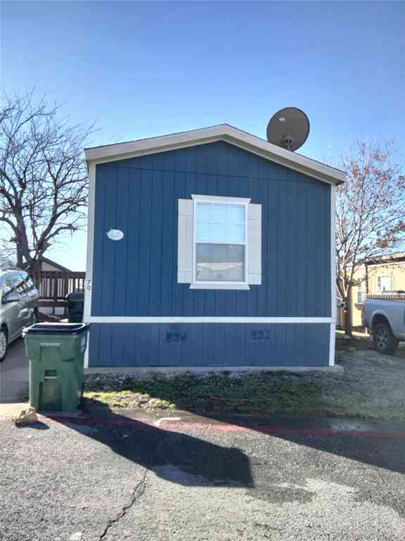 Mobile Home For Sale - 709 N Collins Freeway #70<br/> Howe, TX 75459