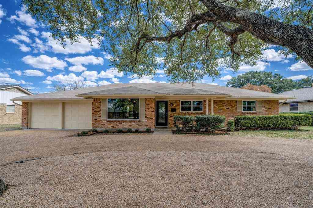 Homes For Sale - 5113 South Drive<br/> Fort Worth, TX 76132