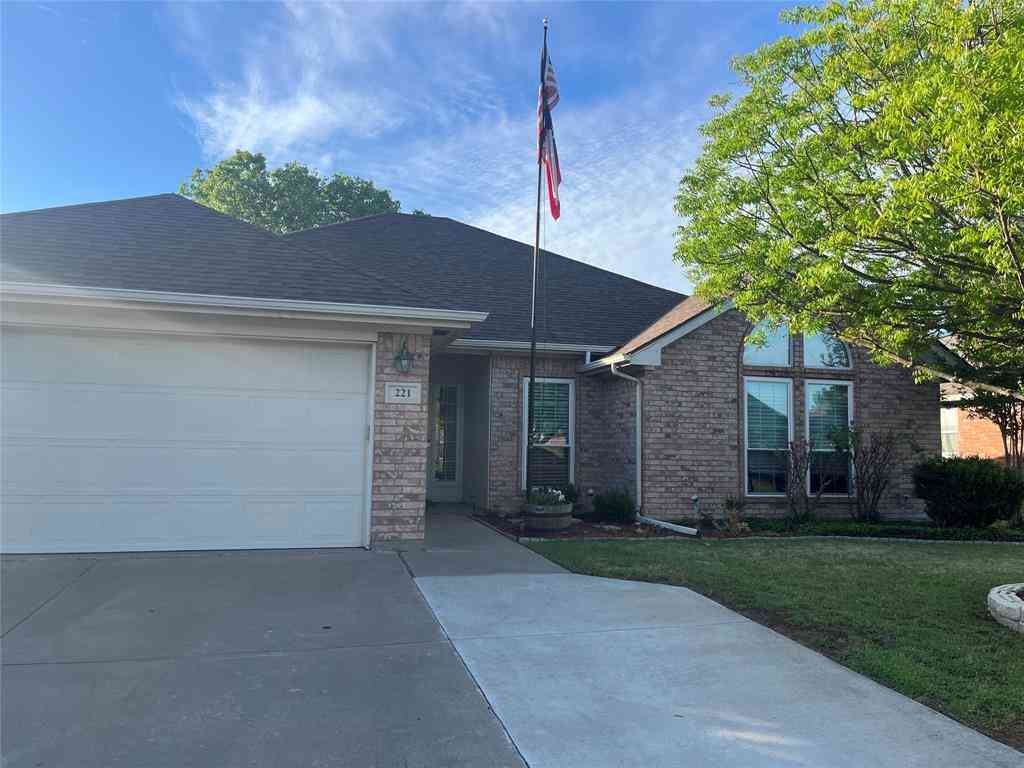 Homes For Sale - 221 Rose Avenue<br/> Johnson County, Cleburne, TX 76033