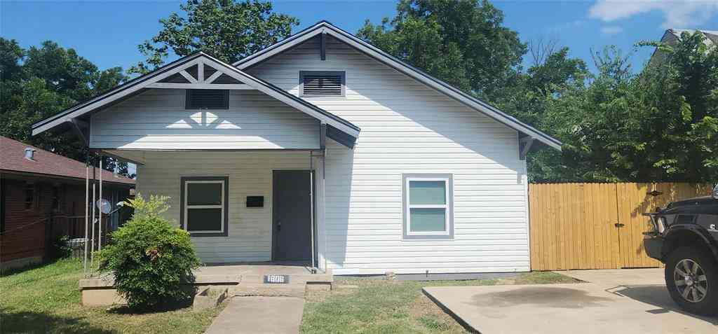Homes For Sale - 1806 Maryland Avenue<br/> Dallas, TX 75216