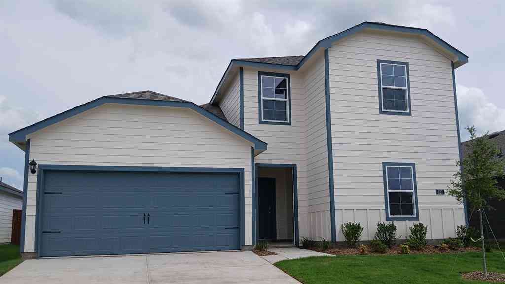 Homes For Sale - 323 Whispering Pine Drive<br/> Rockwall County, Royse City, TX 75189
