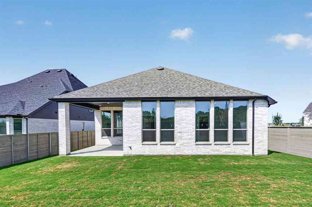 Homes For Sale - 9809 Oak Glade Drive<br/> Denton County County, Denton, TX 76207