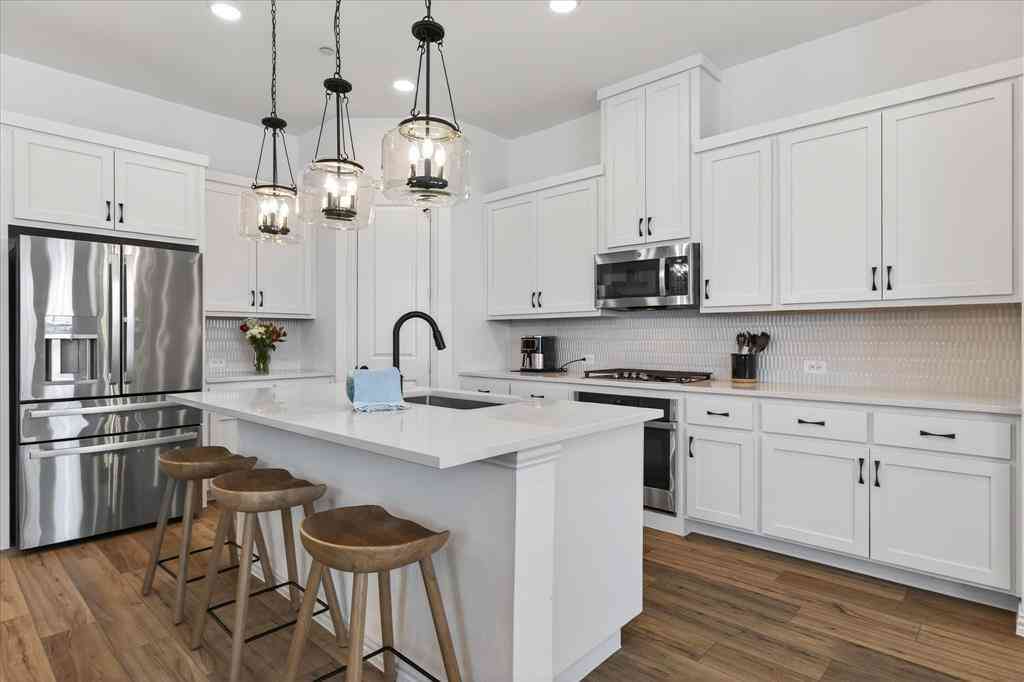 Townhouse For Sale - 3038 Opera Way<br/> Sachse, TX 75048