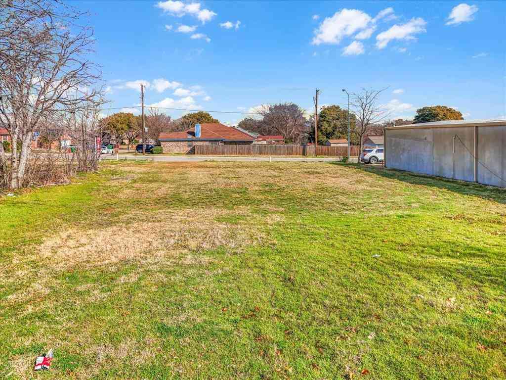 Vacant Land For Sale - 4320 Glenview Drive<br/> Tarrant County, Haltom City, TX 76117