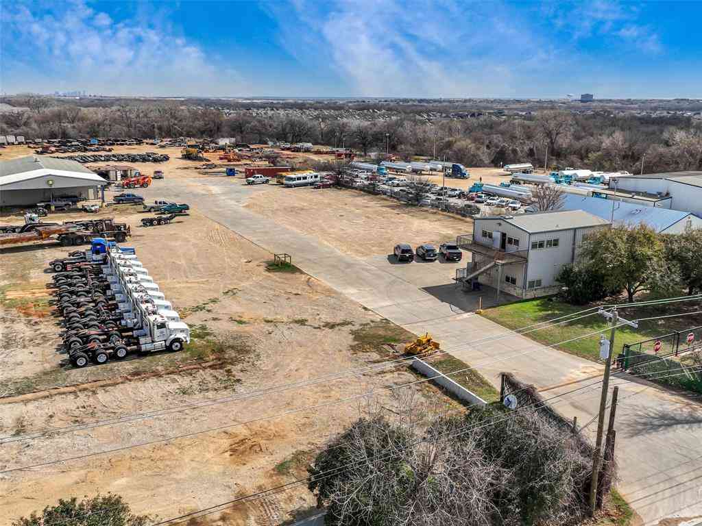 Vacant Land For Sale - 3550 S Main Street<br/> Tarrant County, Fort Worth, TX 76040