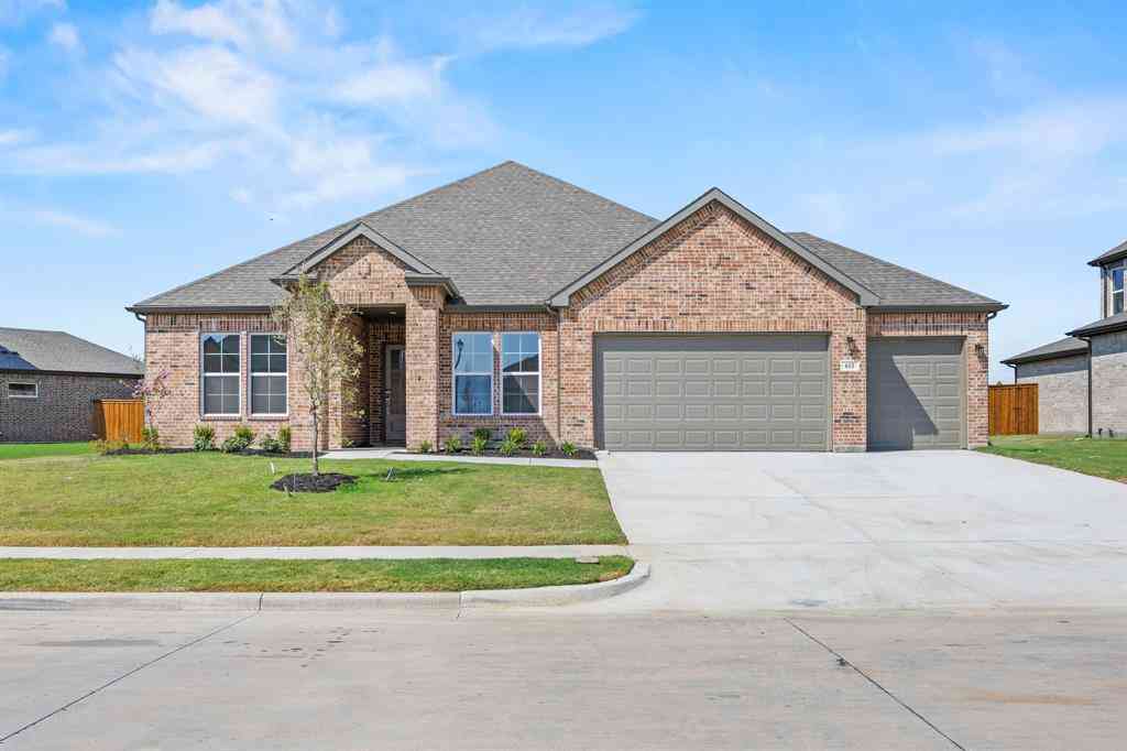 Homes For Sale - 615 Landry Lane<br/> Forney, TX 75126