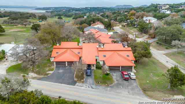 Townhouse For Sale - 195 Gallagher Dr #17<br/> Canyon Lake, TX 78133
