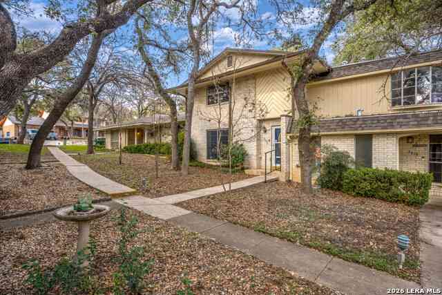 Townhouse For Sale - 3408 Northmoor St #25<br/> San Antonio, TX 78230