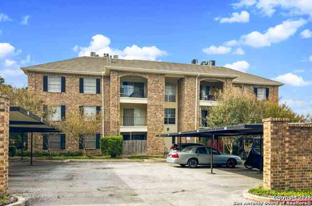 Apartment For Sale - 1819 Babcock #506-E<br/> San Antonio, TX 78229