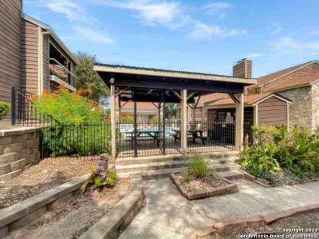 Apartment For Sale - 11520 Huebner Road #107<br/> San Antonio, TX 78230