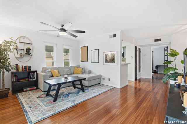 Apartment For Sale - 2300 Nacogdoches #UNIT 257N<br/> San Antonio, TX 78209
