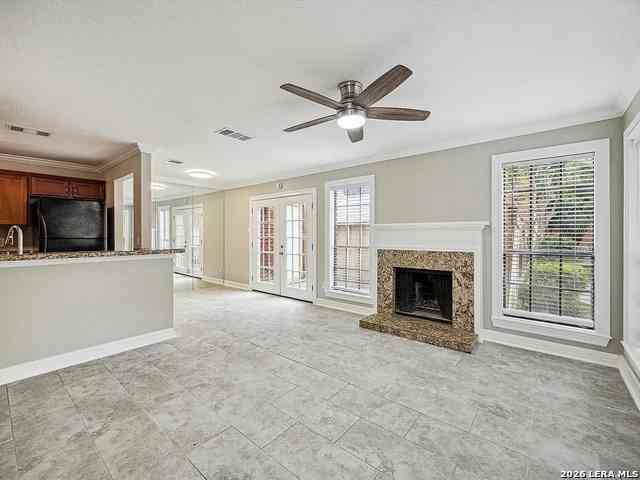 Apartment For Sale - 2211 Kirkwood #APT 9<br/> Harris County, Houston, TX 77077